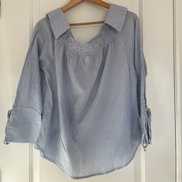 SOLD Nordstrom BP 100% Cotton Off-shoulder striped shirt - Picture 3 of 5